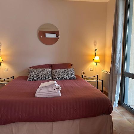 Appartement Golf De Saumane 2 Chambres 2 A 4 Personnes Екстериор снимка