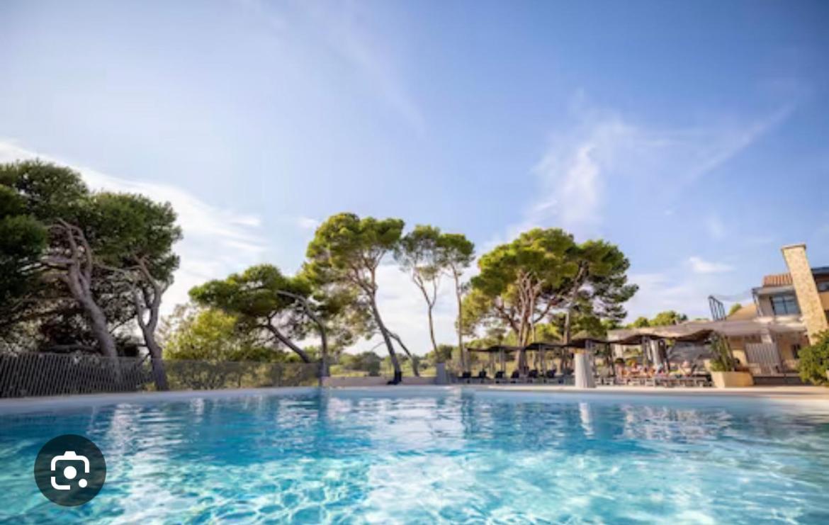 Appartement Golf De Saumane 2 Chambres 2 A 4 Personnes Екстериор снимка