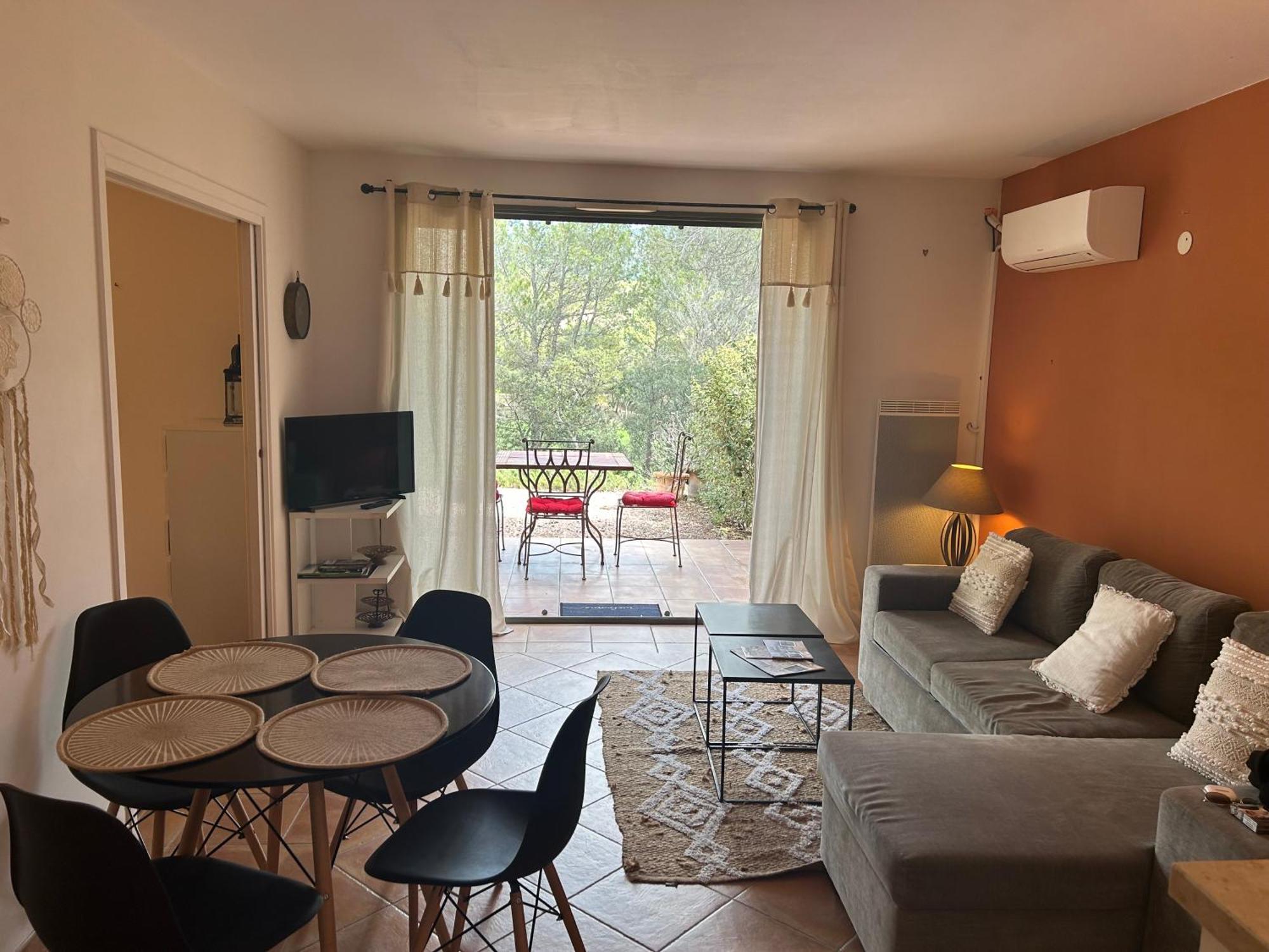 Appartement Golf De Saumane 2 Chambres 2 A 4 Personnes Екстериор снимка