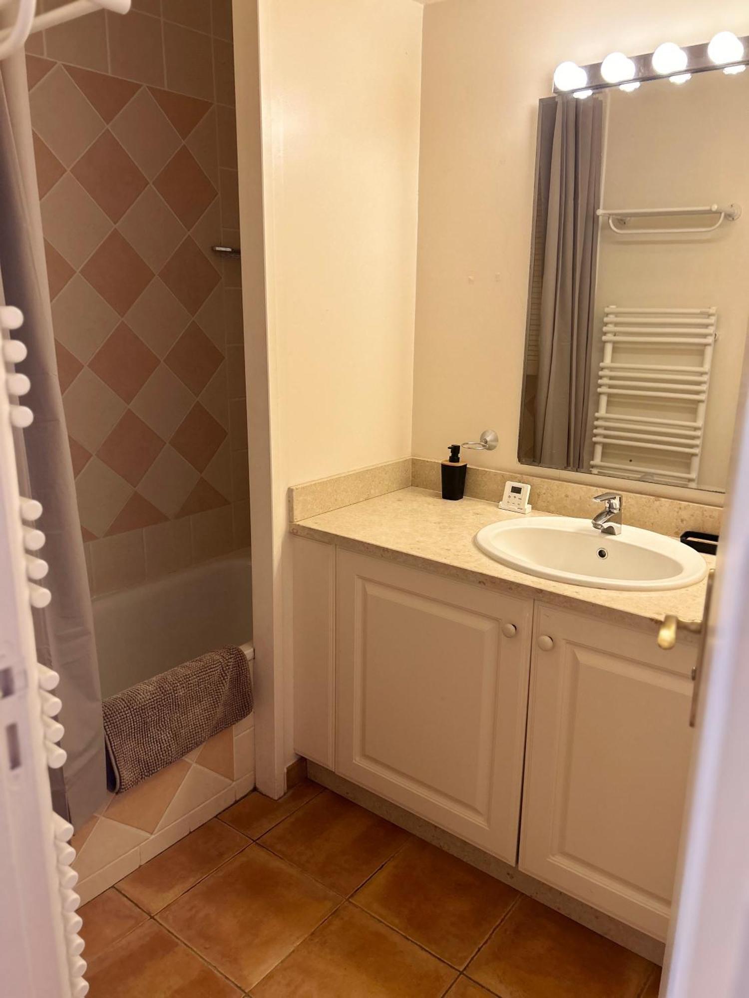 Appartement Golf De Saumane 2 Chambres 2 A 4 Personnes Екстериор снимка